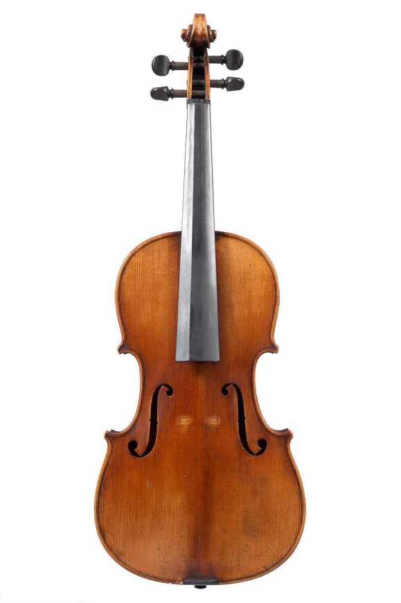 A Viola, circa 1920